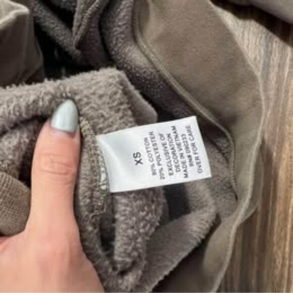 Essentials Fear of God Taupe Olive Half Zip Sweatshirt sz XS - Picture 2 of 5